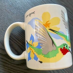 Otagirir Hummingbird Mug